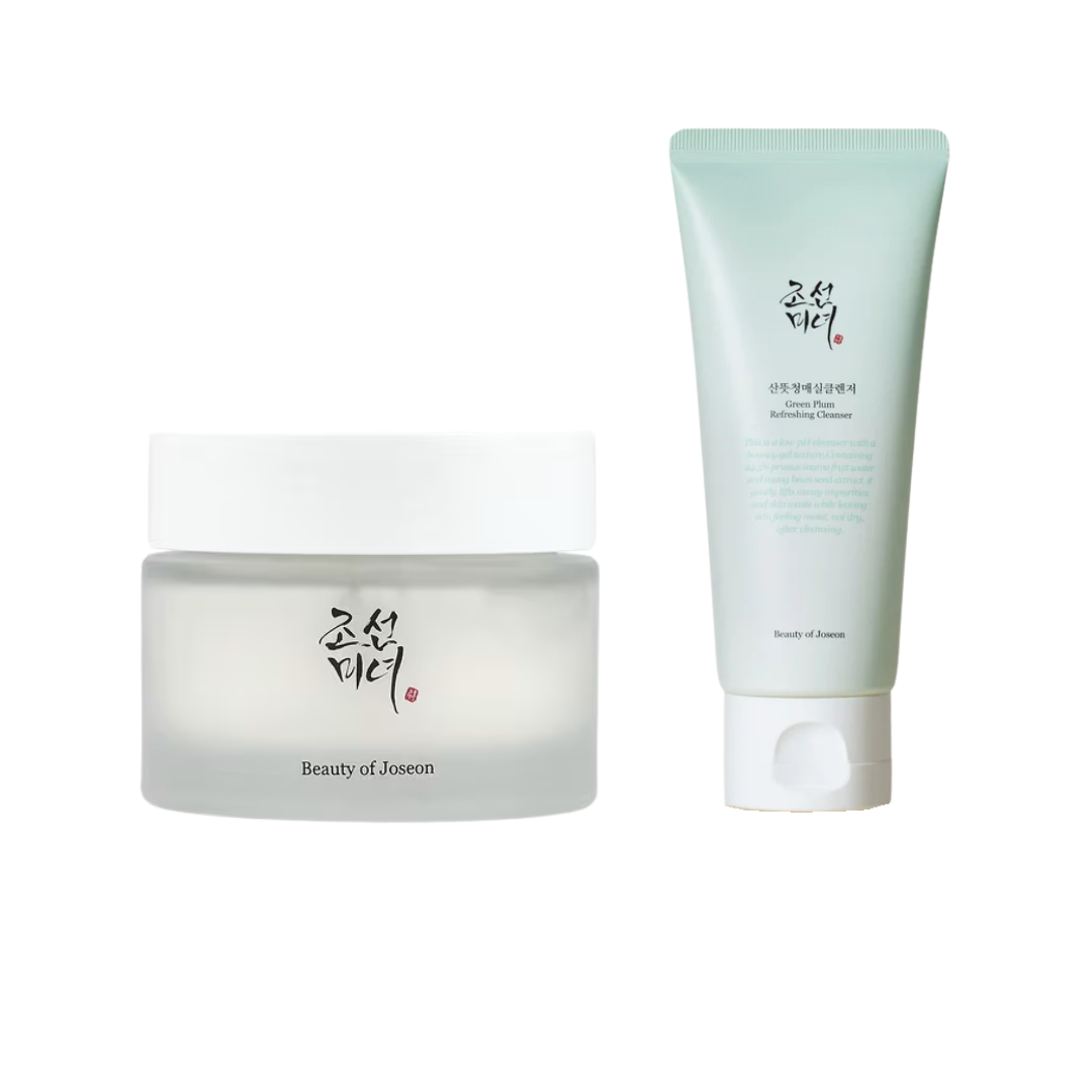 Green Plum Refreshing Cleanser